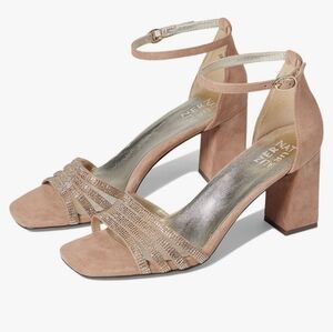 Naturalizer Thena2 Ankle Strap Sandal